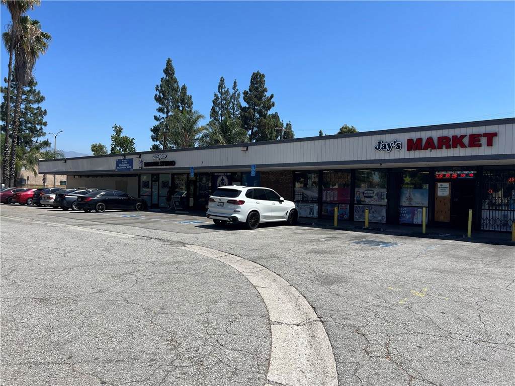https://bt-photos.global.ssl.fastly.net/socal/orig_boomver_1_375034362-2.jpg