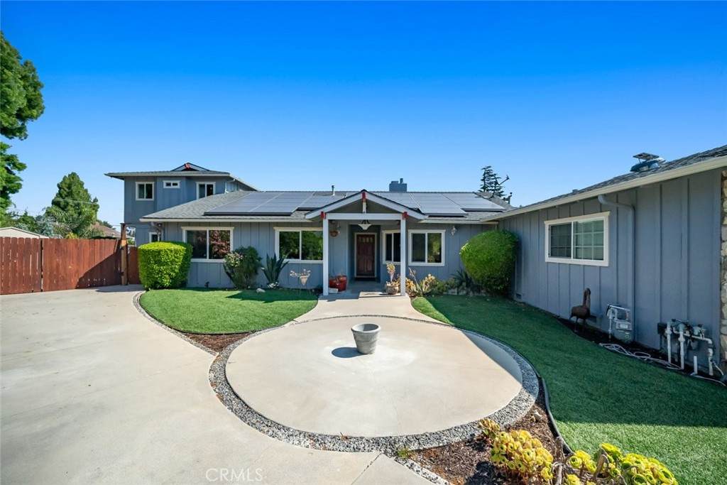 6001 Joan Place - Photo 1