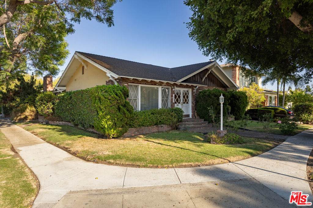 11202 Patom Drive - Photo 1