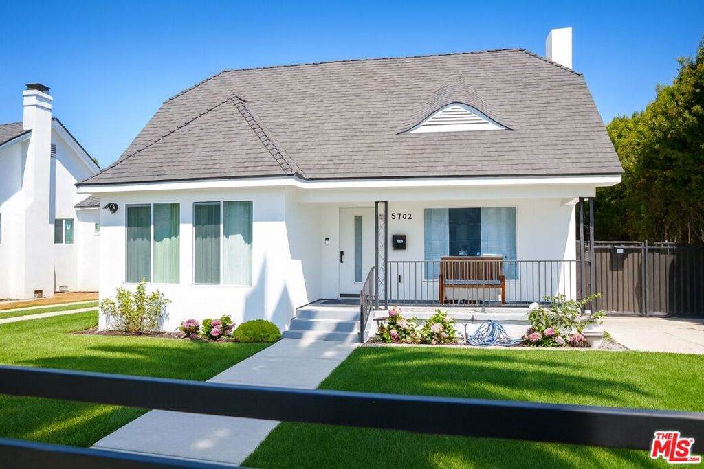 5742 Chesley Avenue - Photo 1