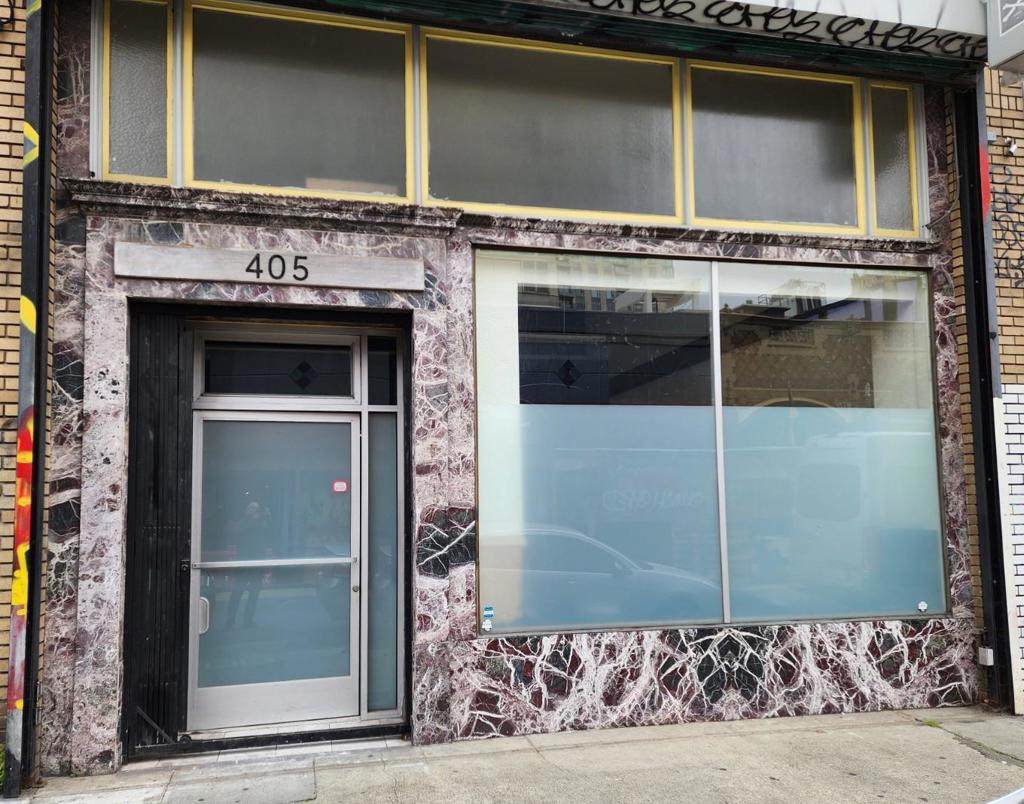 405 15th Street - Photo 1