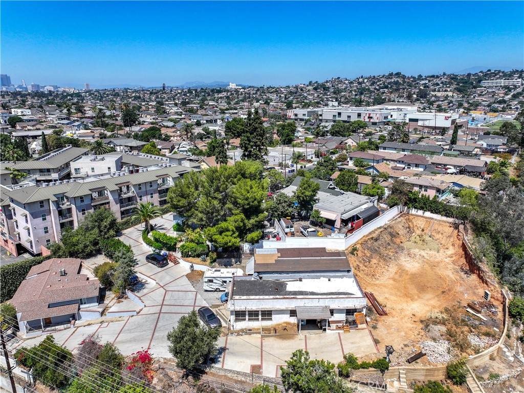 114 Bonnie Beach Place - Photo 1