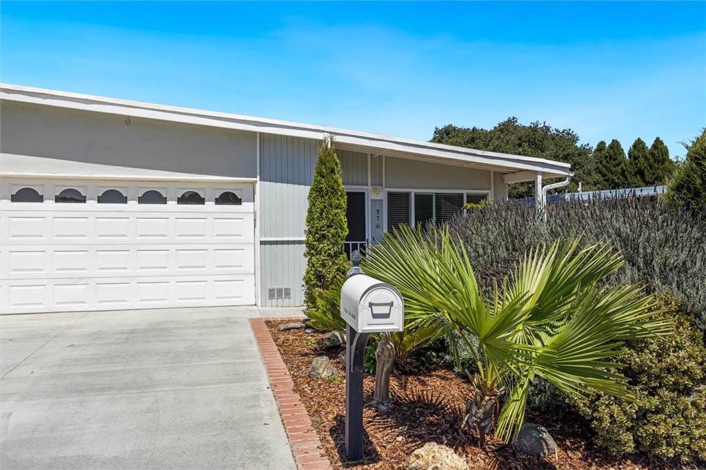 376 Tiger Tail Drive - Photo 1