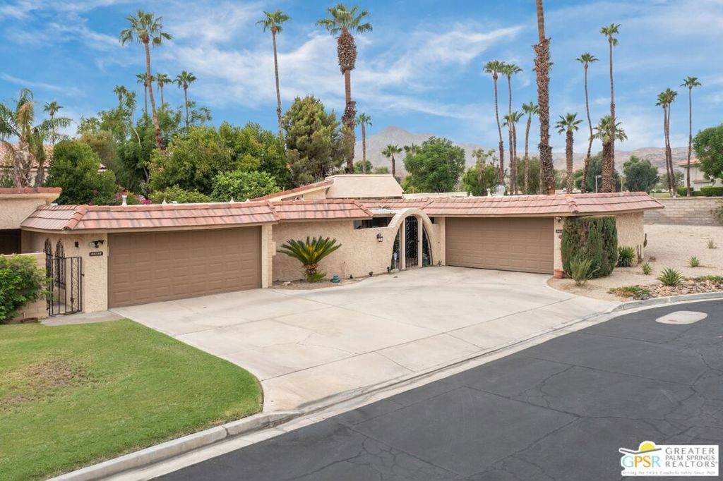https://bt-photos.global.ssl.fastly.net/socal/orig_boomver_1_375089231-2.jpg