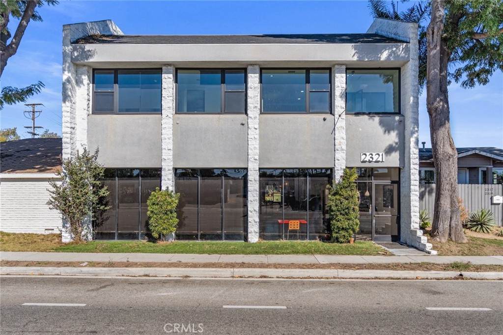 2321 Torrance Boulevard - Photo 1