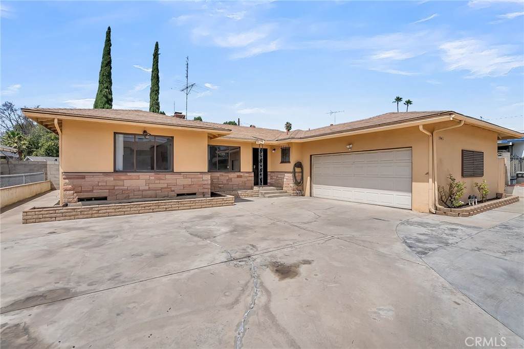 5943 Grand Avenue - Photo 1