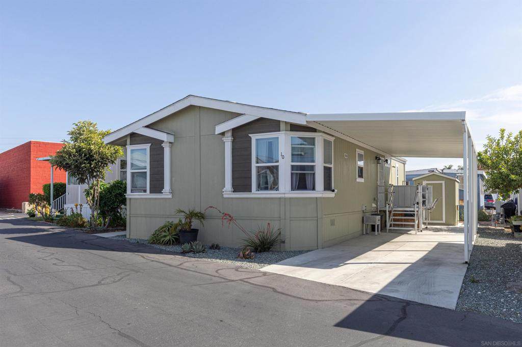 1148 Third - Photo 1