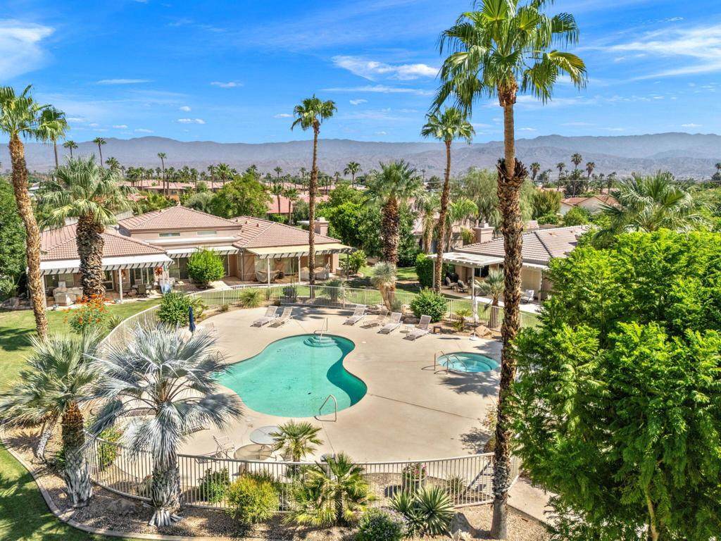 42270 Adams Street - Photo 1