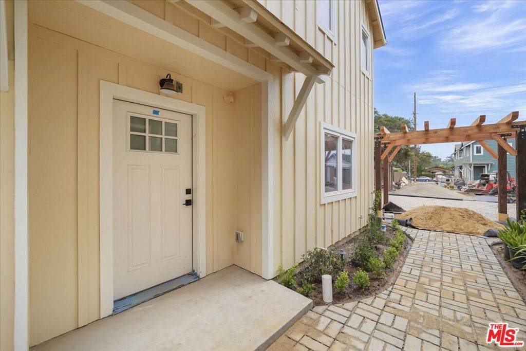 1317 Punta Gorda - Photo 1