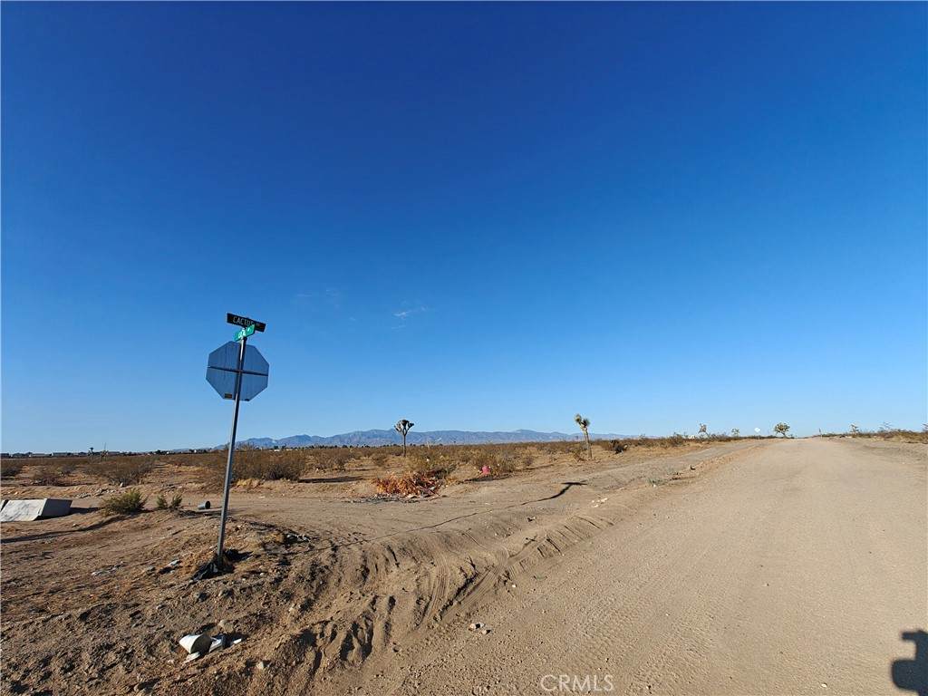 https://bt-photos.global.ssl.fastly.net/socal/orig_boomver_1_375100846-2.jpg