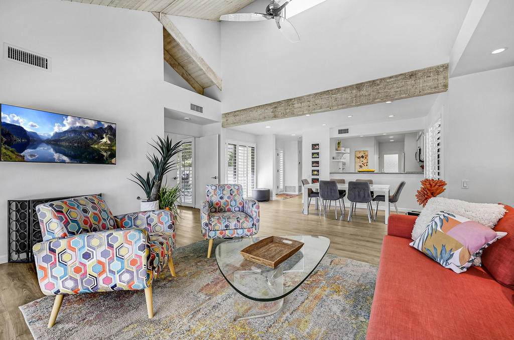 447 Sunningdale Drive - Photo 1