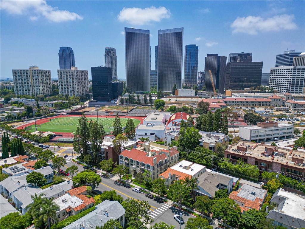 https://bt-photos.global.ssl.fastly.net/socal/orig_boomver_1_375113890-2.jpg