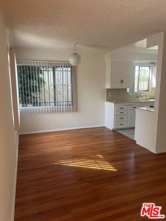 1243 26th Street - Photo 1