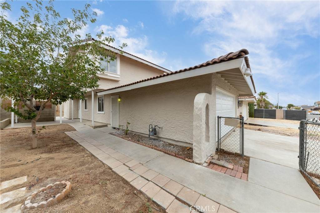 https://bt-photos.global.ssl.fastly.net/socal/orig_boomver_1_375118696-2.jpg