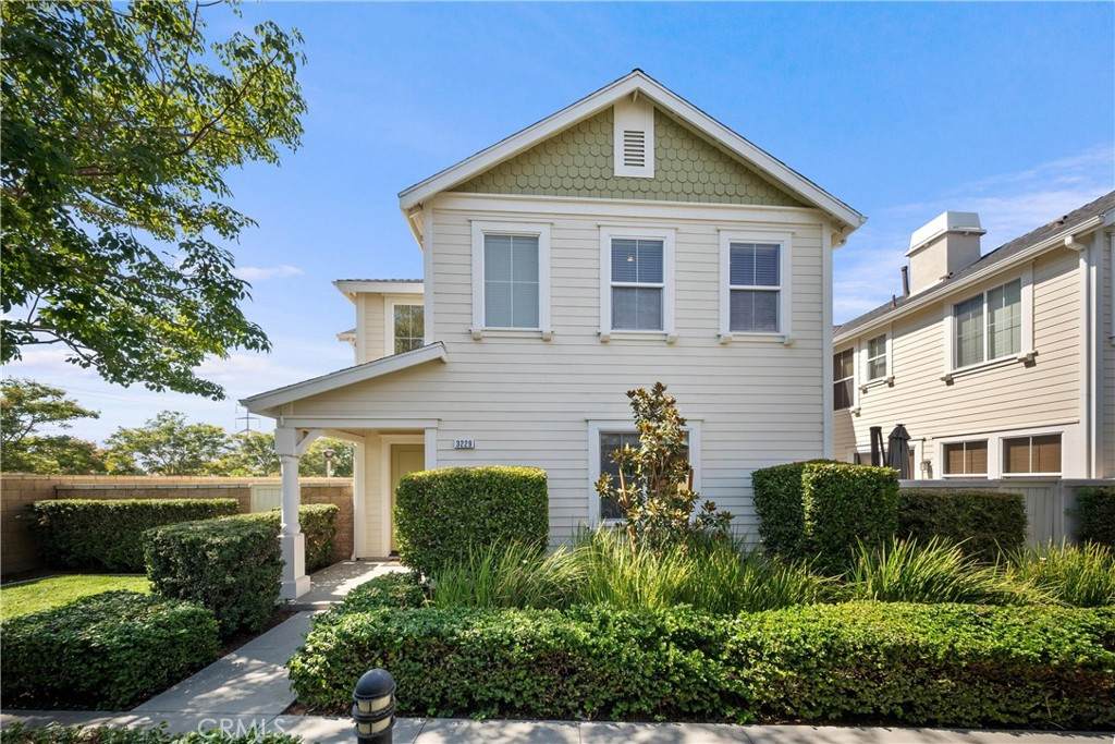 3229 Larkspur Street - Photo 1