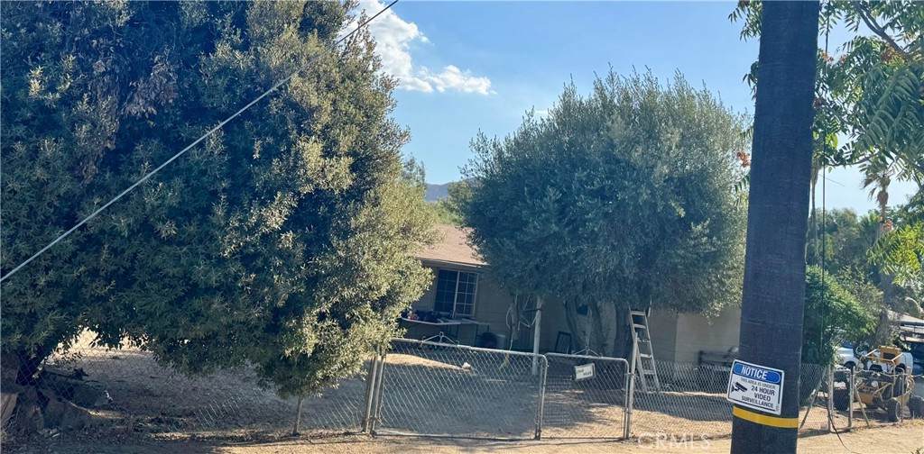 25845 Melba Avenue - Photo 1