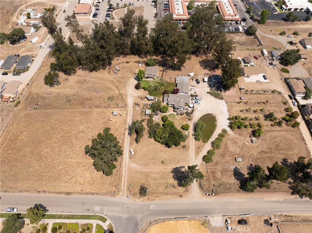 680 Hill Street - Photo 1