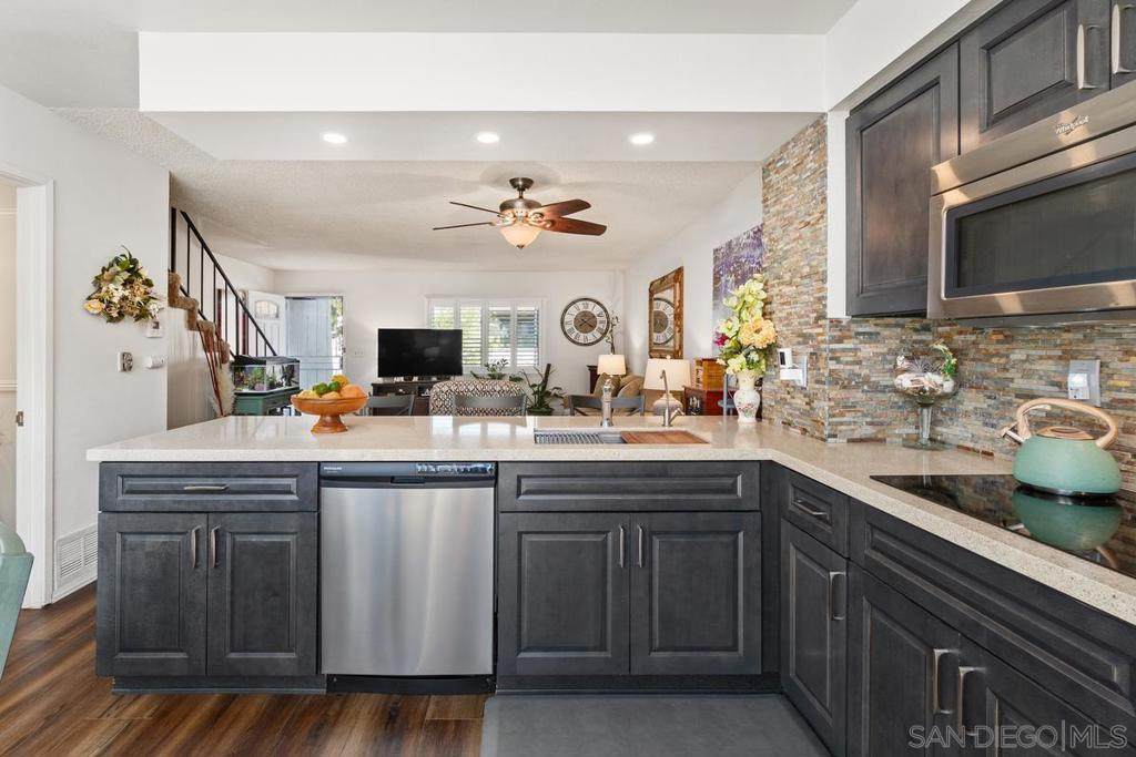 5800 Lake Murray Blvd - Photo 1