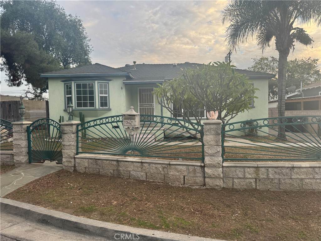 https://bt-photos.global.ssl.fastly.net/socal/orig_boomver_1_375123999-2.jpg