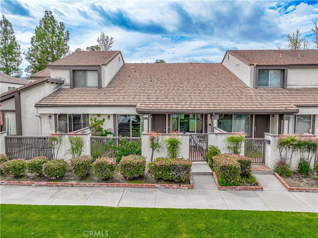 25713 Vista Fairways Drive - Photo 1