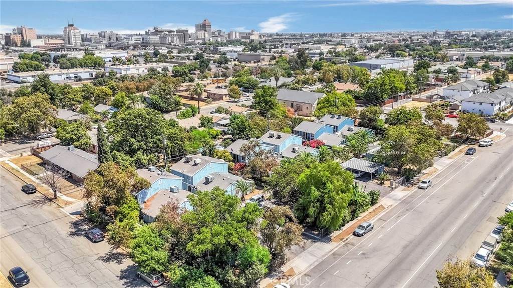 1120 San Joaquin Street - Photo 1