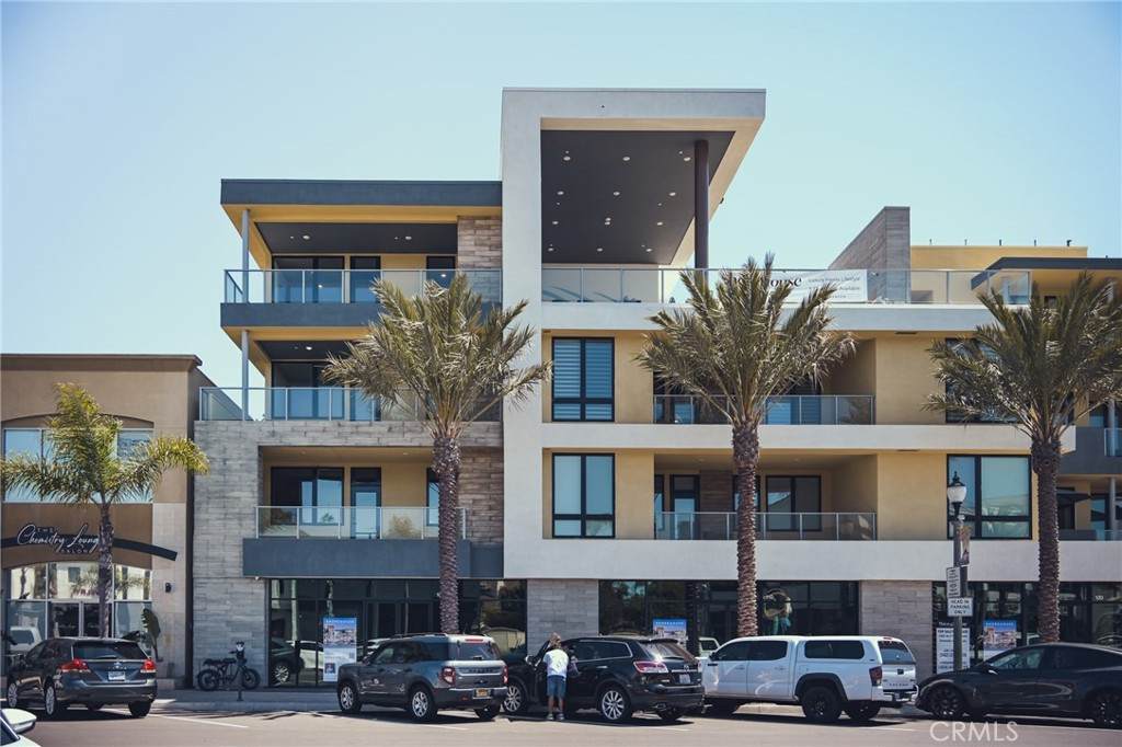 414 Main Street - Photo 1