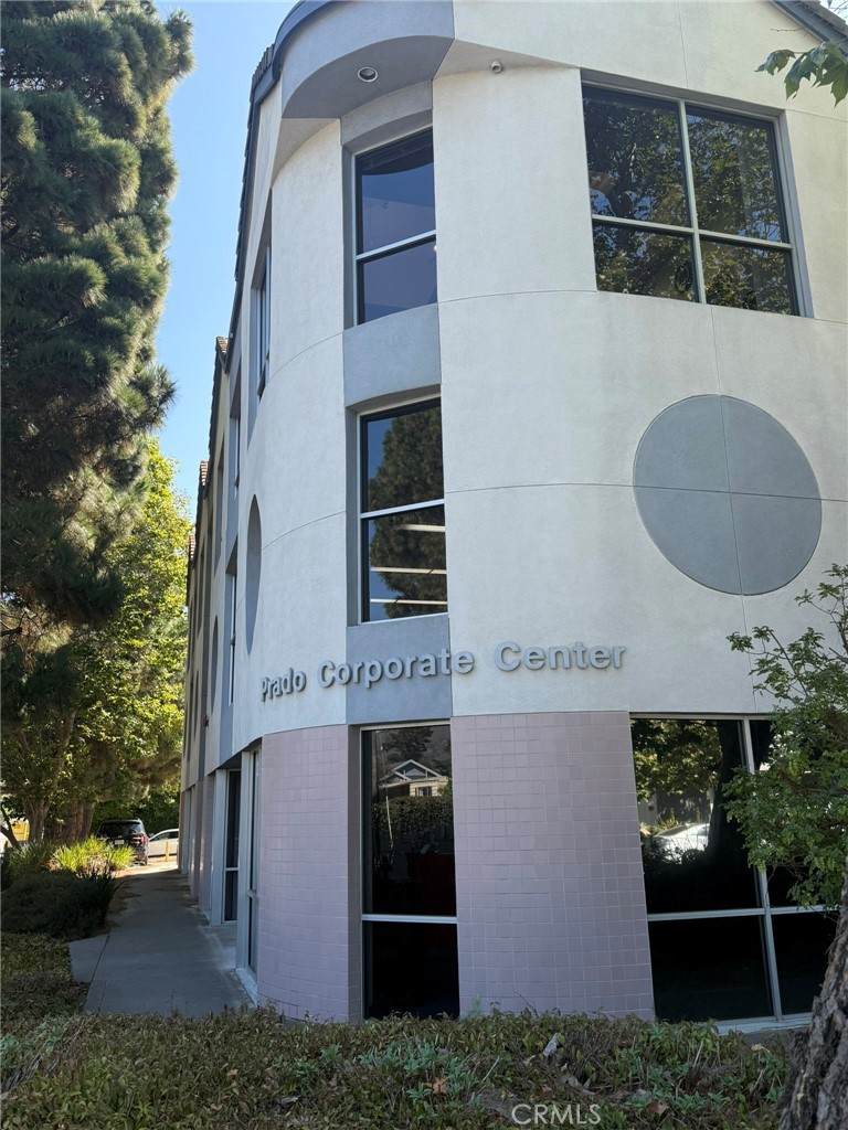 https://bt-photos.global.ssl.fastly.net/socal/orig_boomver_1_375130157-2.jpg