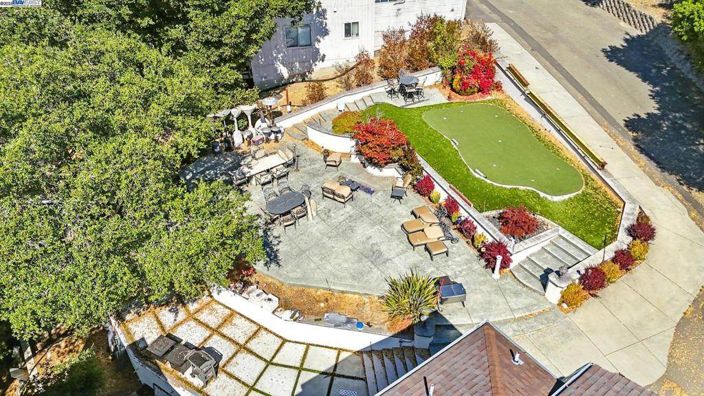 2765 Butters Dr - Photo 1