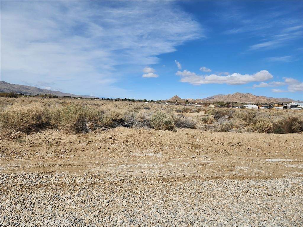 401 Ox Bow Road - Photo 1