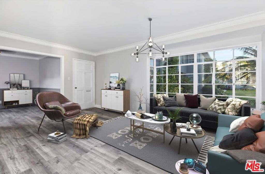 5014 Clinton Street - Photo 1