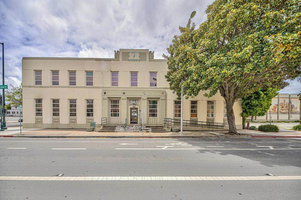 123 Alisal Street - Photo 1