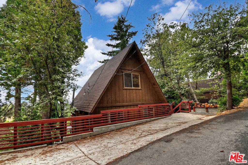 26631 Valley View Drive - Photo 1