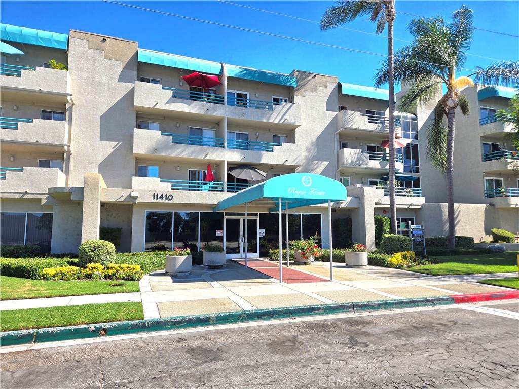 11410 Dolan Avenue - Photo 1