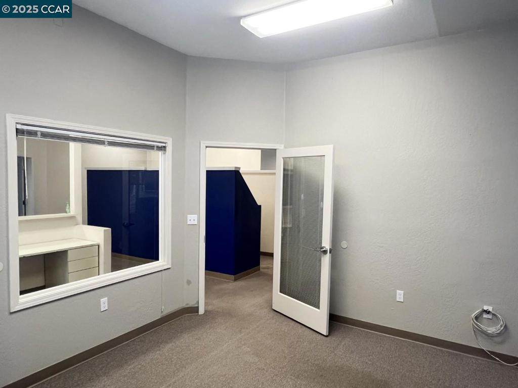 https://bt-photos.global.ssl.fastly.net/socal/orig_boomver_1_375148648-2.jpg