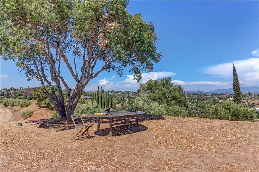 https://bt-photos.global.ssl.fastly.net/socal/orig_boomver_1_375149475-2.jpg