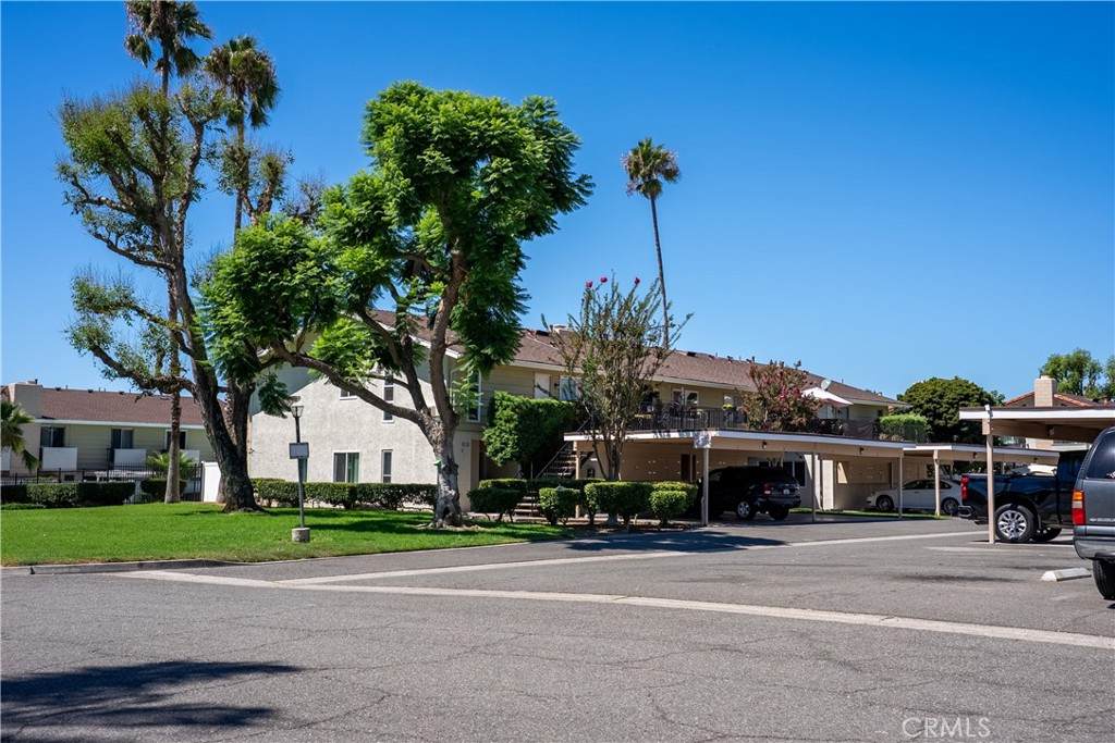 1192 Mitchell Avenue - Photo 1