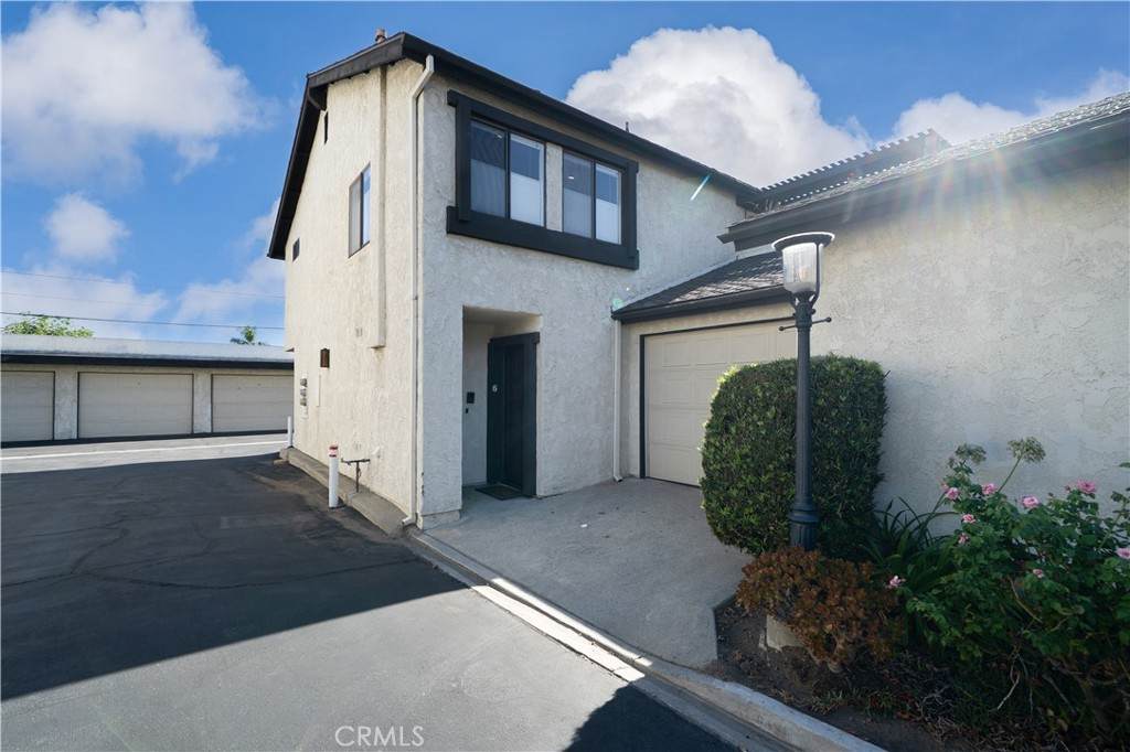 1004 Duarte Road - Photo 1