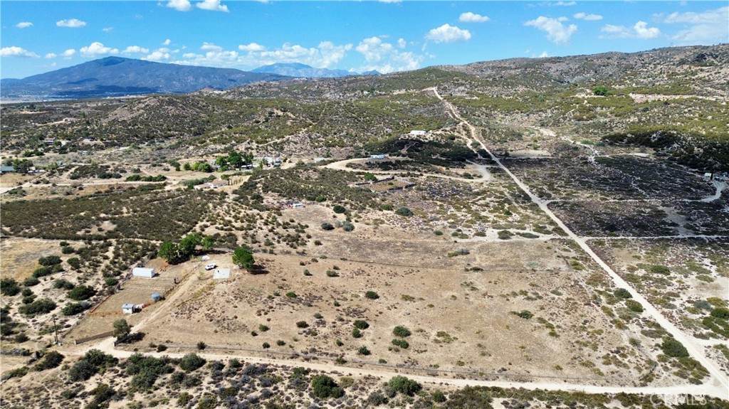 41735 El Campo Rd - Photo 1