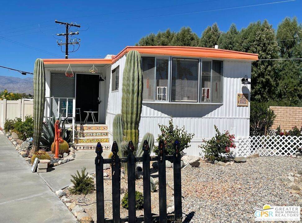 17640 Corkill - Photo 1