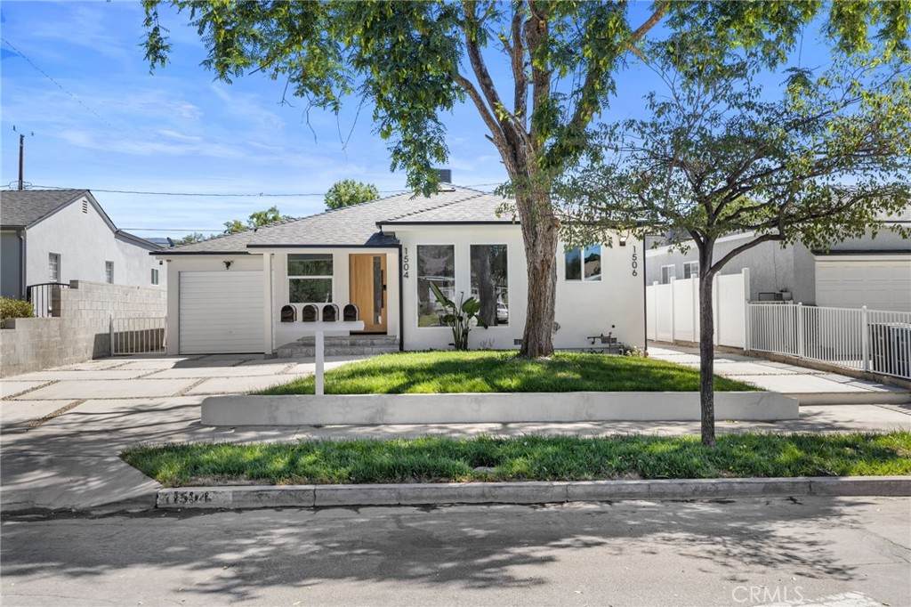 1504 California Street - Photo 1