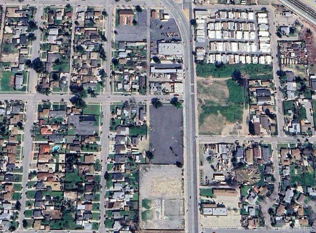 1950 Mount Vernon Avenue - Photo 1