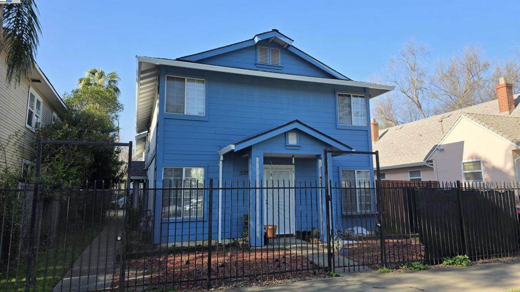 3208 2nd Ave - Photo 1