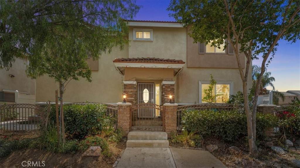 10115 Onyx Way - Photo 1