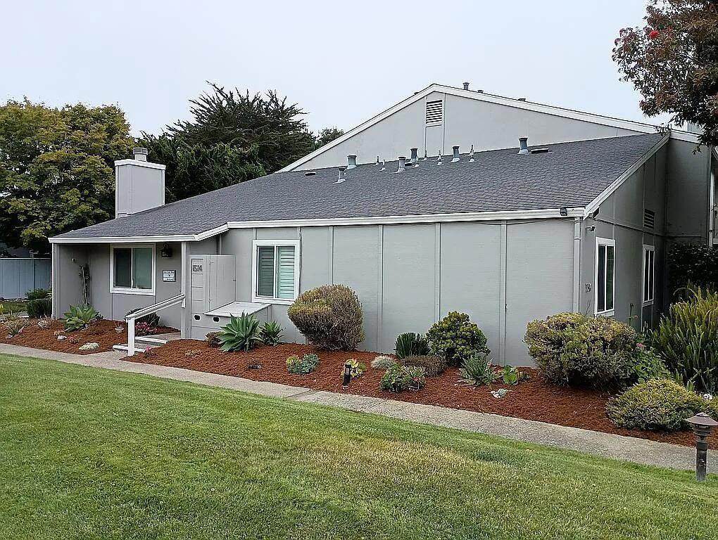 1514 Dolphin Drive - Photo 1