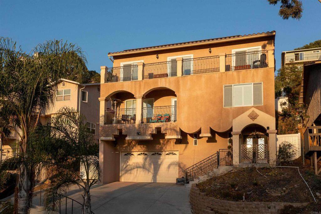 1657 Coronado Avenue - Photo 1