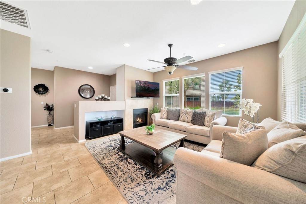 15427 Park Point - Photo 1