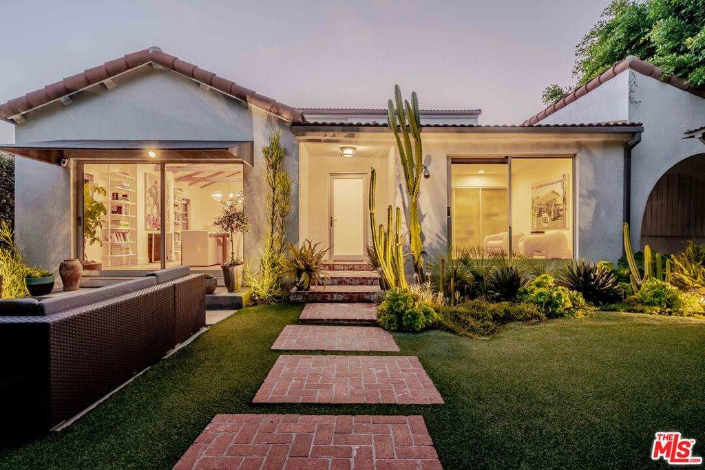 517 Laurel Avenue - Photo 1