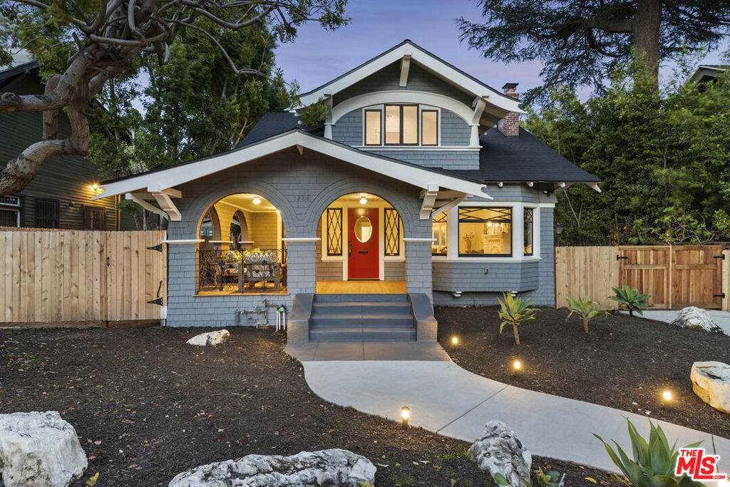 1926 Wilton Place - Photo 1