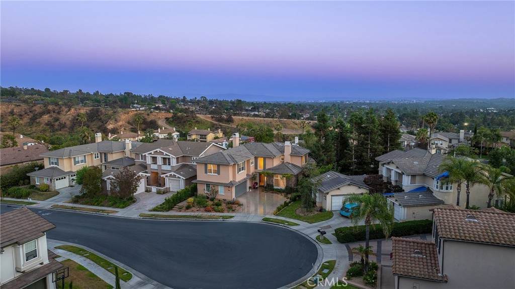 632 Hartwell Court - Photo 1