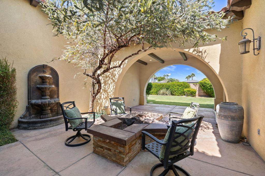 81840 Contento Street - Photo 1